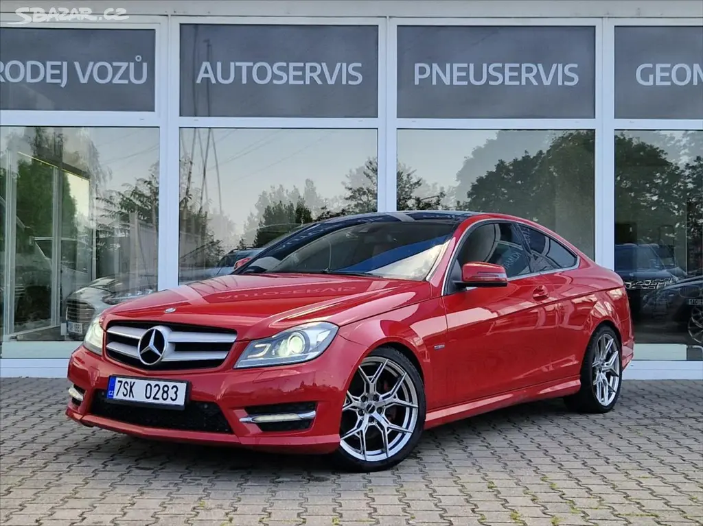 Mercedes-Benz Třídy C, 3,5 i V6 225kW 4MATIC KŮŽE ALU